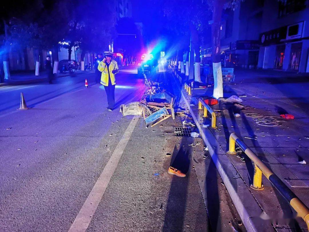 开云体育中国官网-高速逃逸：车手如何在瞬间作出决策？