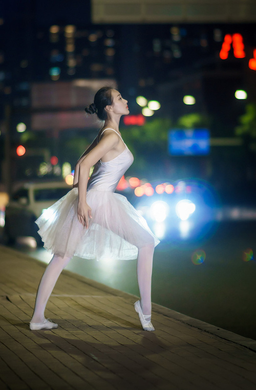 凯撒酋长备战南非国家德比,力争胜利,凯撒的帝国叫什么