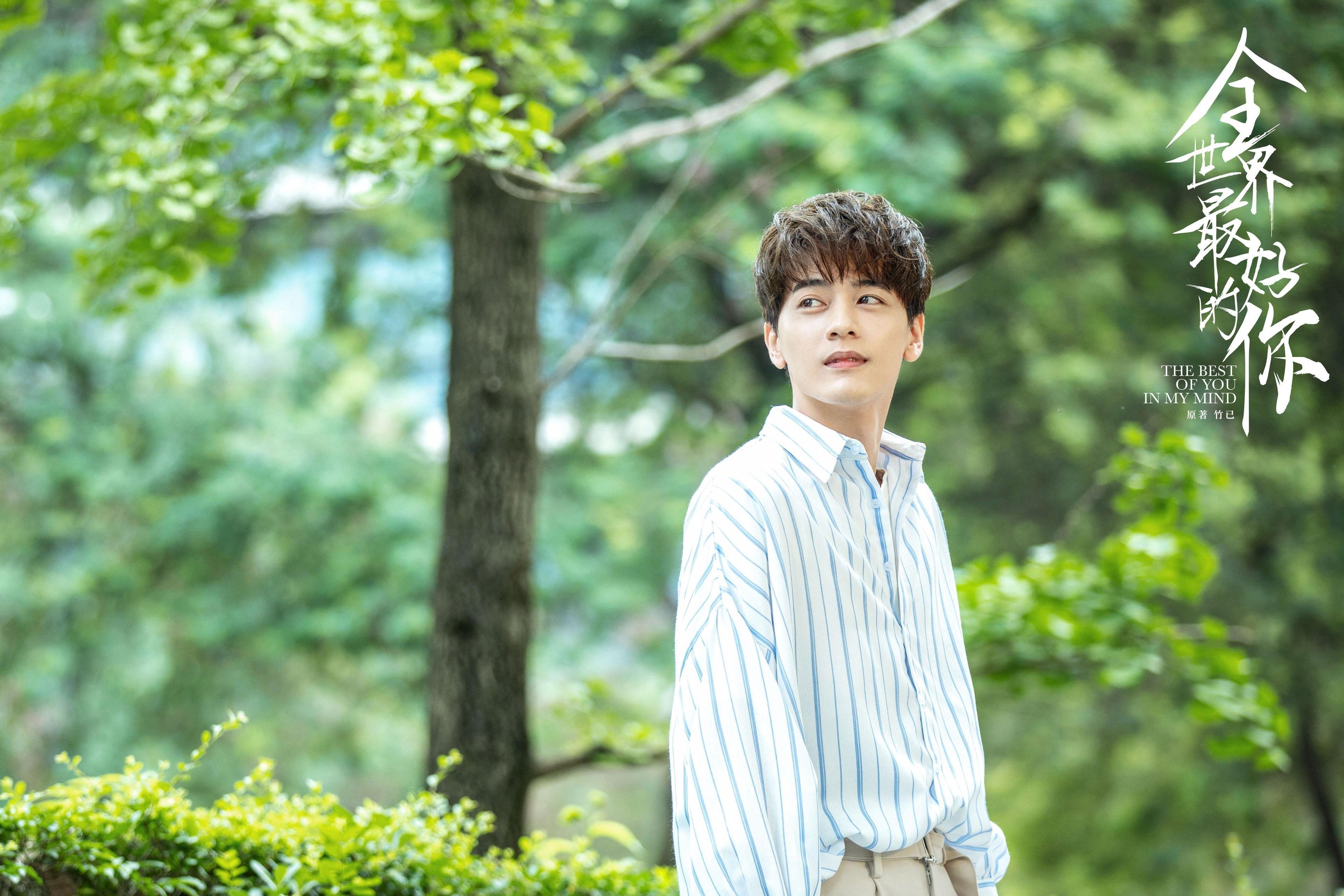 德国骑手格里高利·瓦特莱特在2024年国际马术联合会障碍赛世界巡回赛中以“Maximus”马匹获得个人第五名,展现坚韧精神。