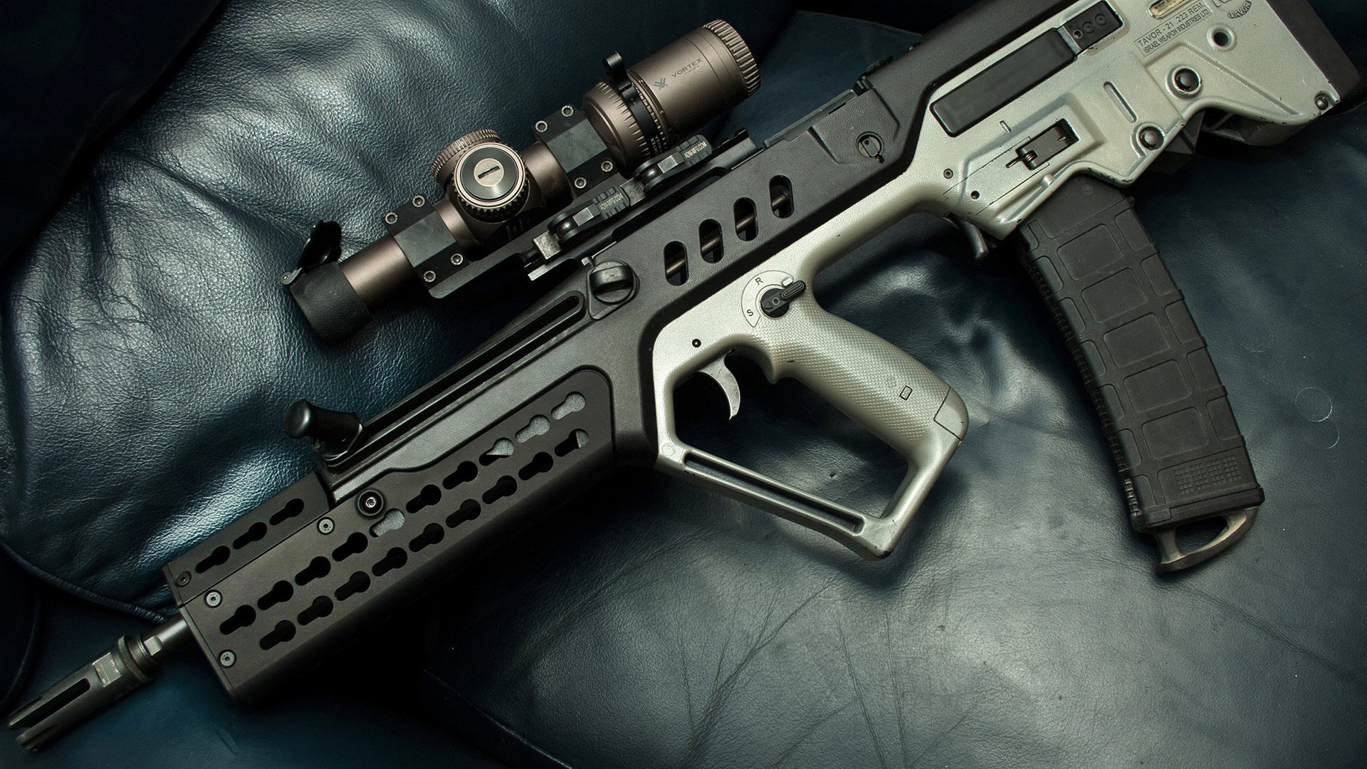 新赛季五大联赛红牌频率与裁判尺度分析，五大联赛红牌停赛规则